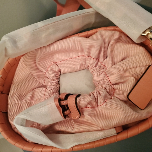 New Authentic Coach Bucket Hand Bag - Picture 7 of 8